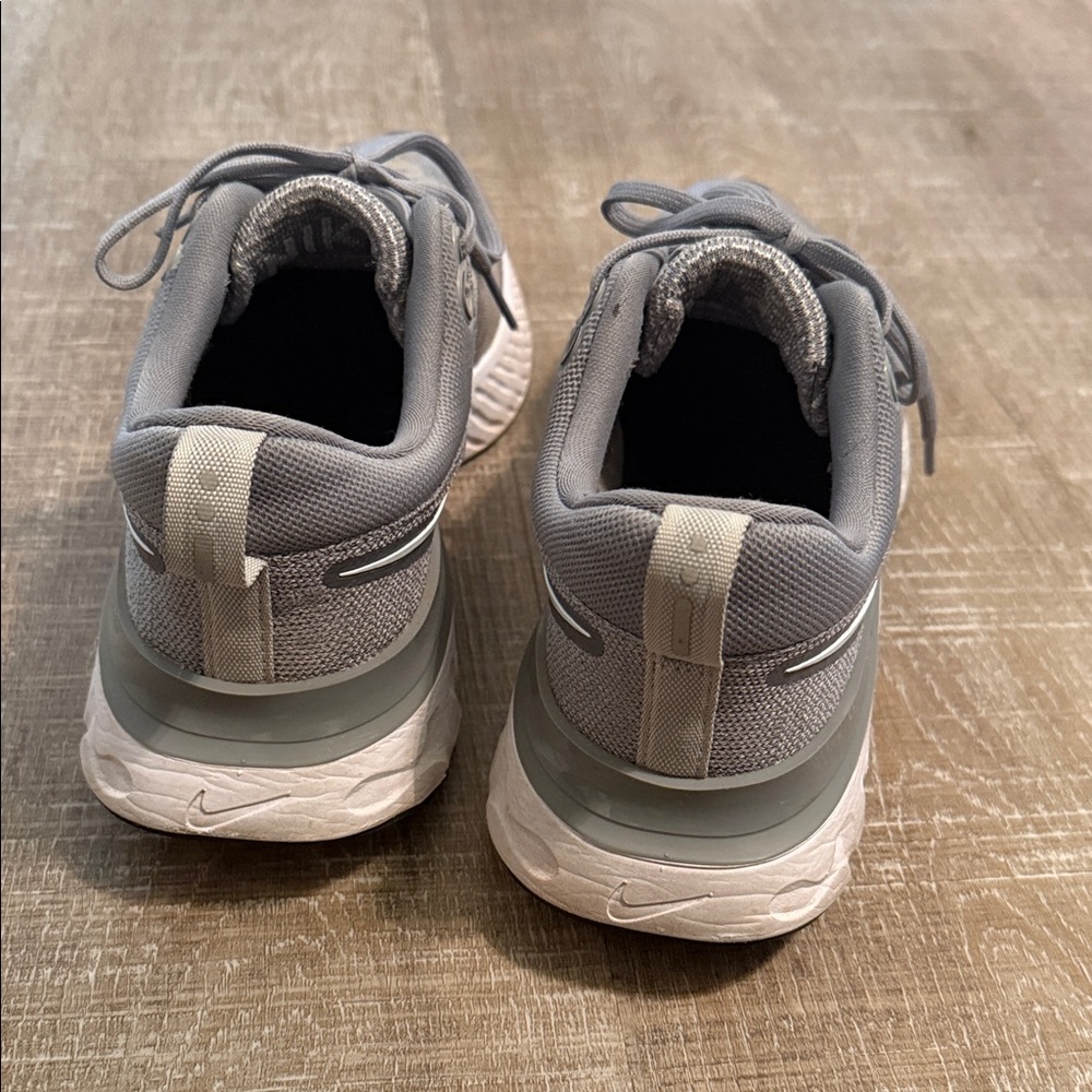 Nike React Gray Athletic Sneakers - image 4